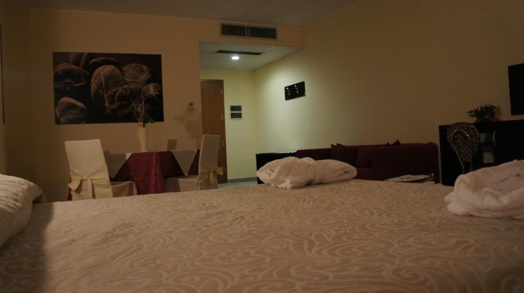 Hotel Le Sorgenti Popoli Kamer foto