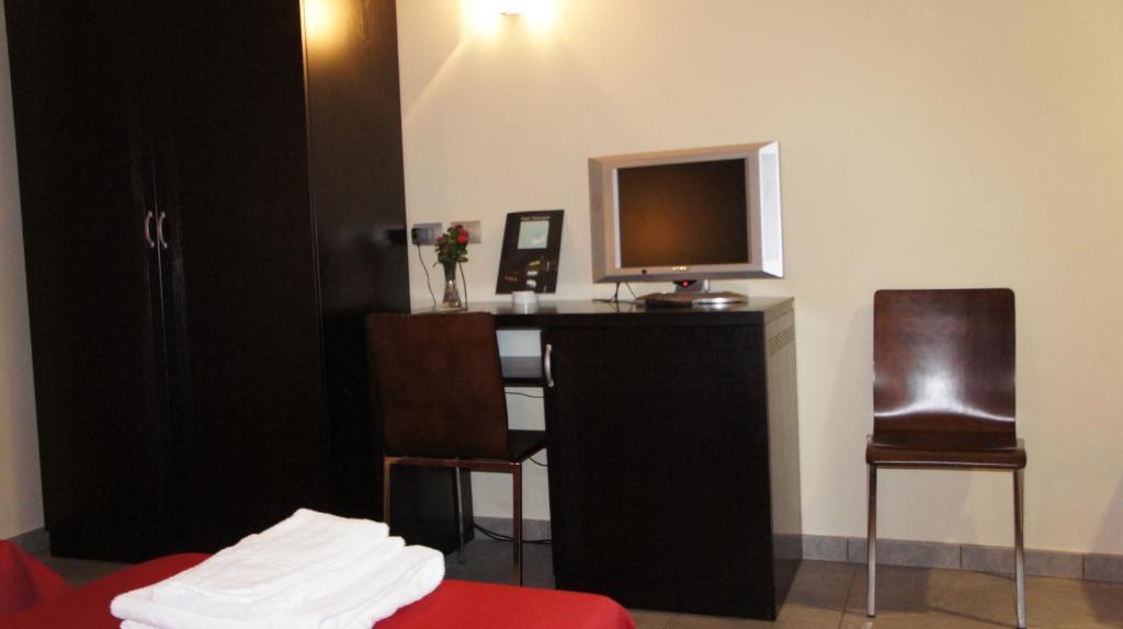 Hotel Le Sorgenti Popoli Buitenkant foto