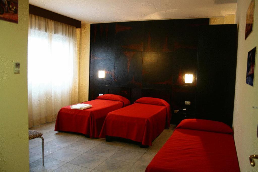 Hotel Le Sorgenti Popoli Kamer foto
